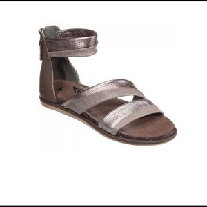 OTBT Souvenir Sandals